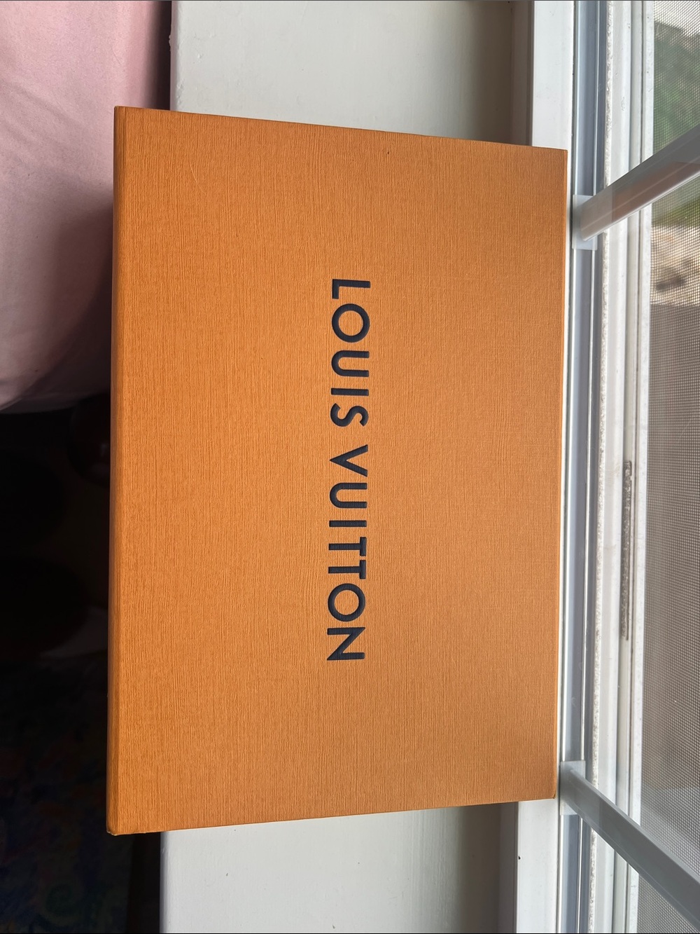 Louis Vuitton 7x11 box and ribbon - Picture 2 of 5